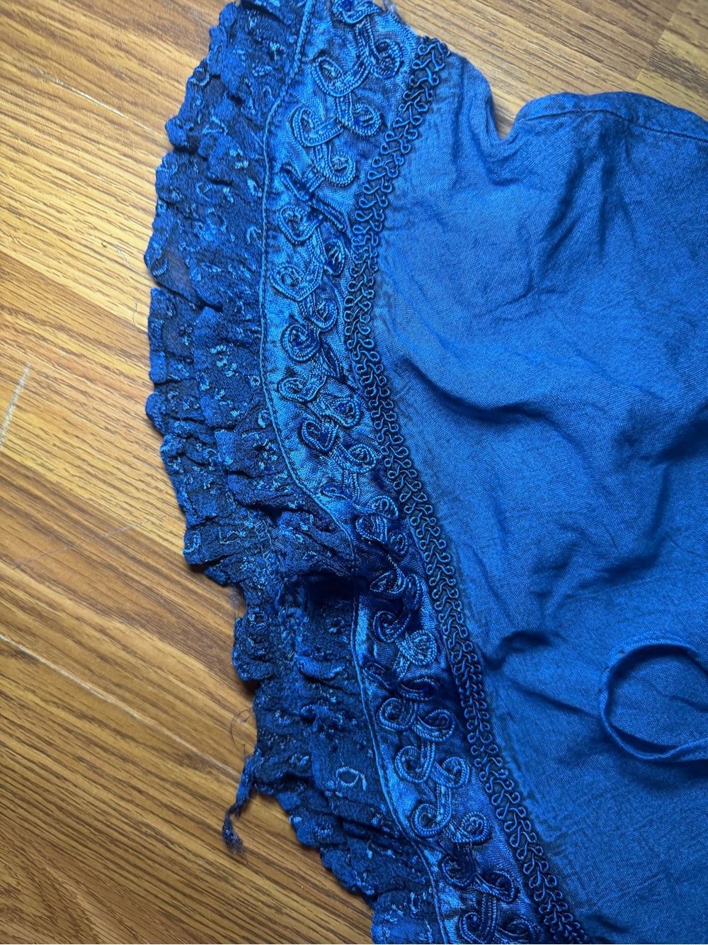 L.S.I. Embroidered Beaded Boho Harem Lace Front Wide Leg Culotte Pants 1X/2X - Picture 4 of 11